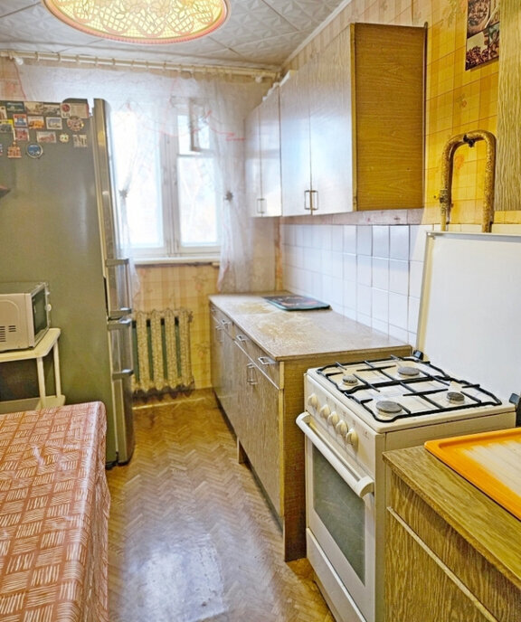 квартира г Екатеринбург р-н Верх-Исетский Площадь 1905 Года, улица Металлургов, 32 фото 7