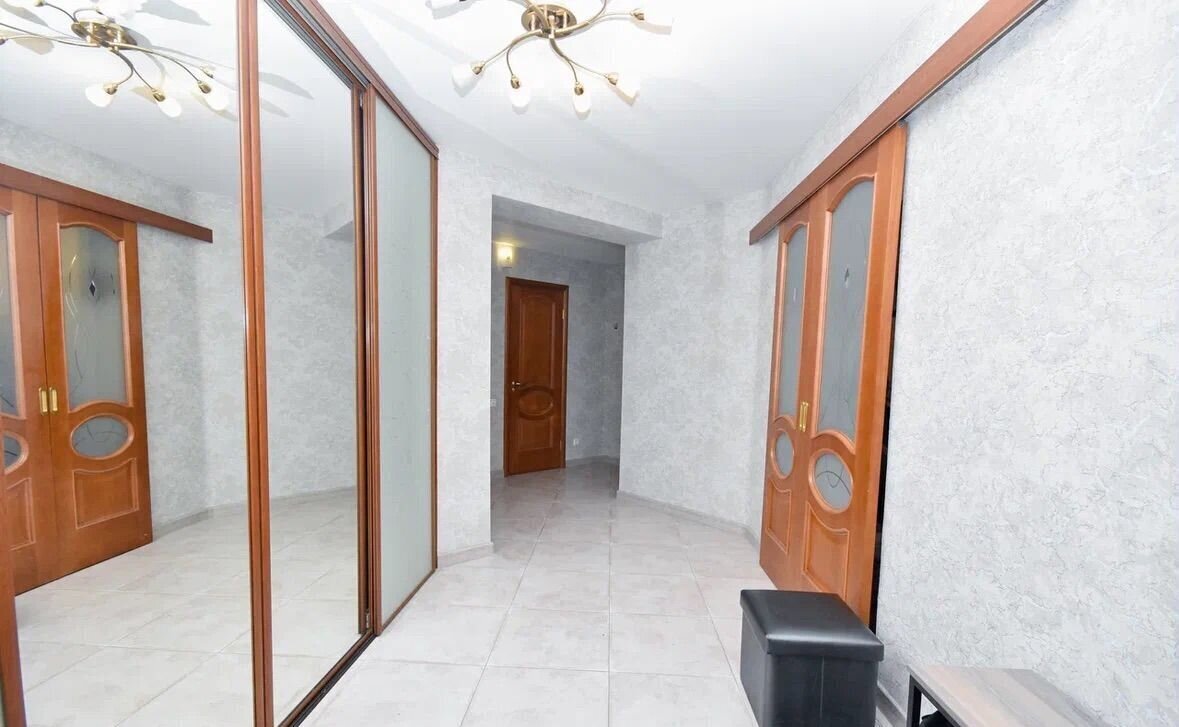 квартира г Ульяновск р-н Засвияжский ул Камышинская 25к/1 фото 4