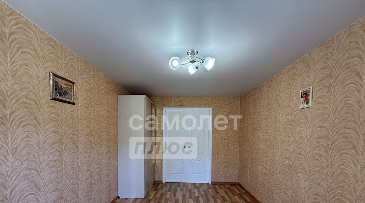 квартира г Волгоград р-н Кировский ул 64-й Армии 131 фото 8