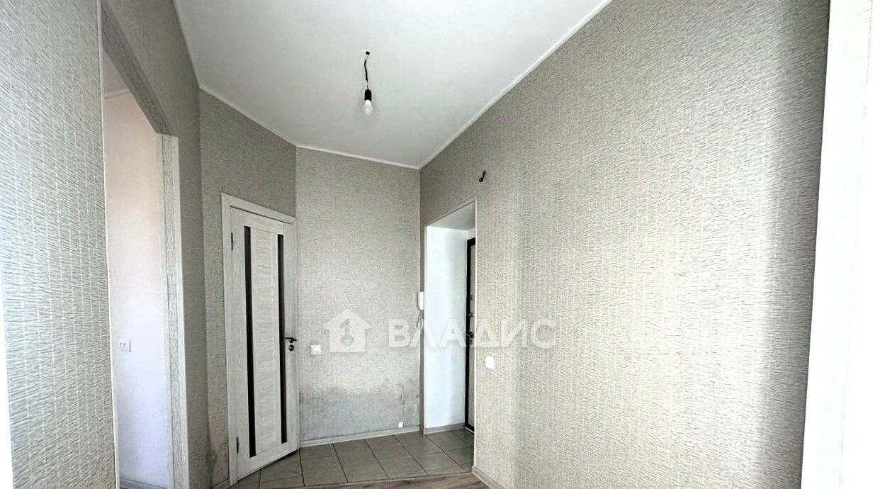 квартира г Калуга р-н Московский ул Гурьянова 69к/1 фото 12