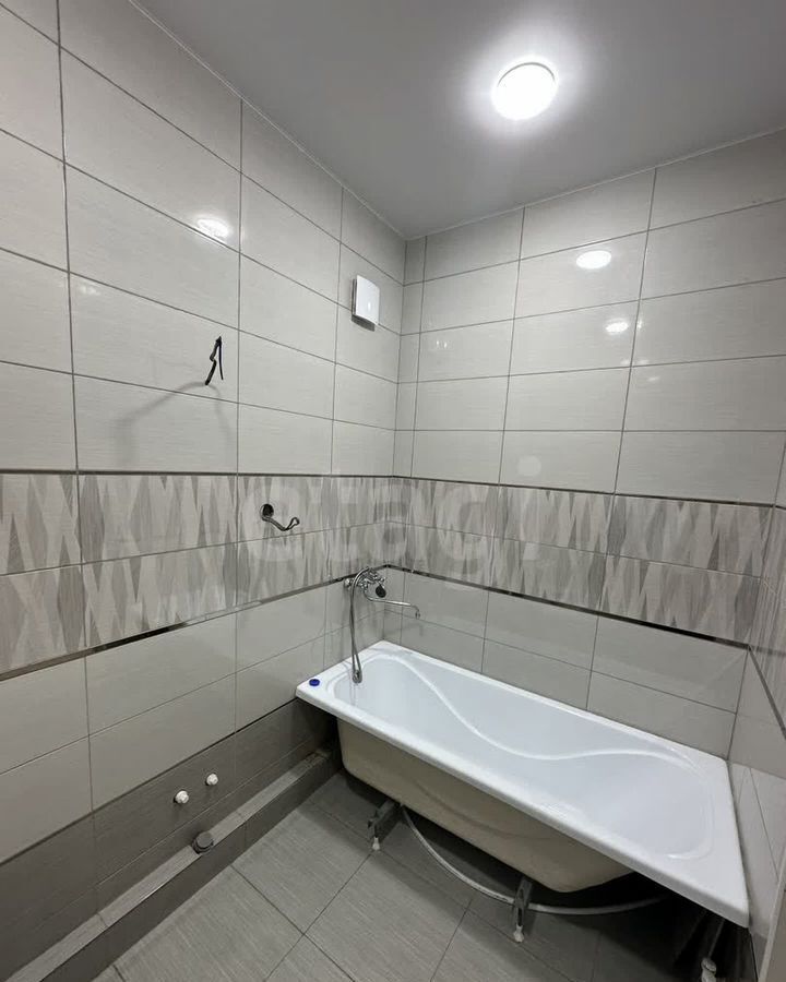 квартира г Махачкала р-н Ленинский Халимбекаульская ул., 33 Бк 2 фото 13