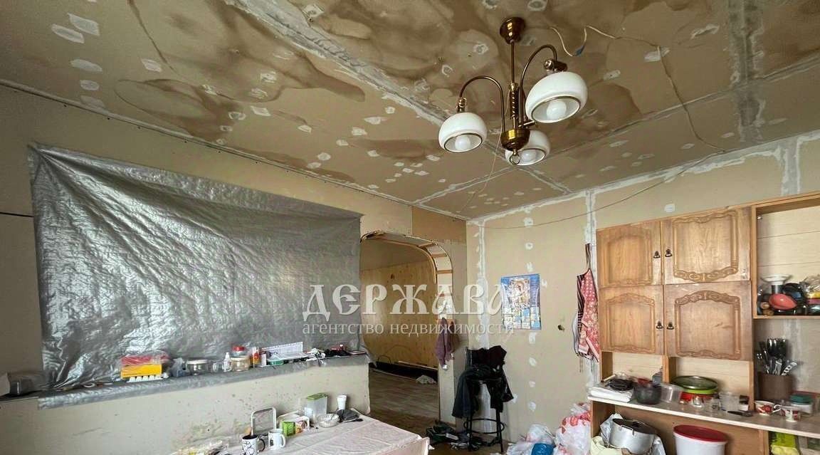 дом г Старый Оскол ул Хмелева фото 5
