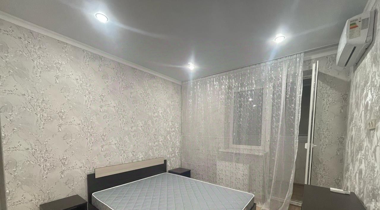 квартира г Краснодар р-н Карасунский ул им. Владимира Жириновского 1к/4 фото 4