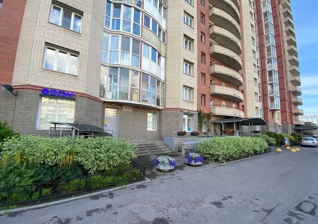 свободного назначения метро Комендантский Проспект округ № 65 фото