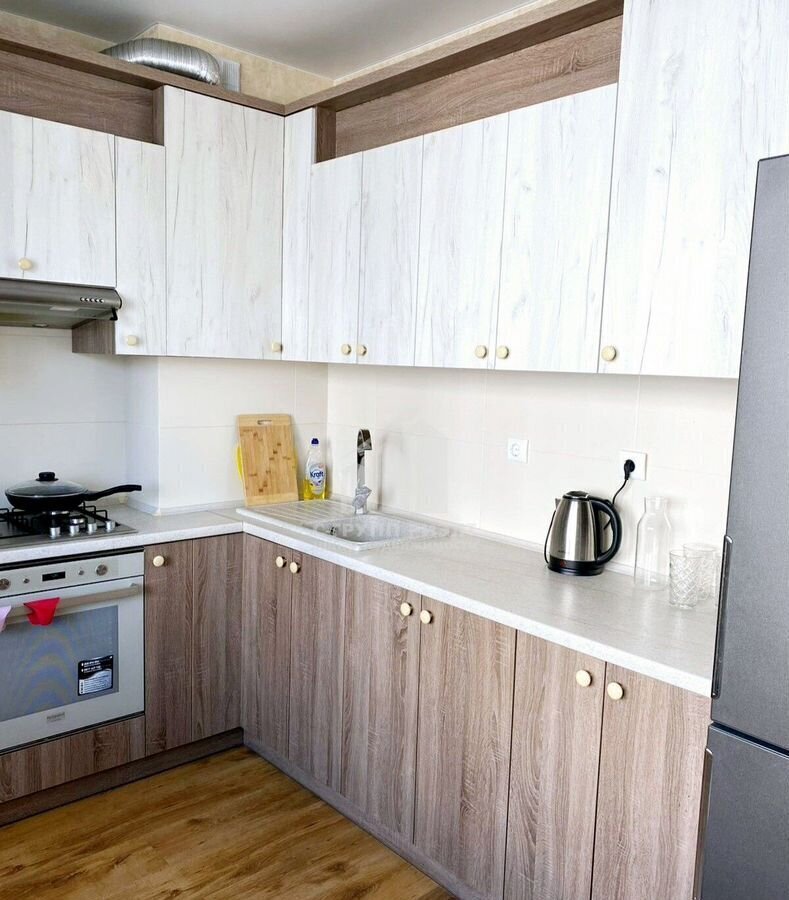 квартира г Калининград р-н Ленинградский ул А.Невского 257 фото 1