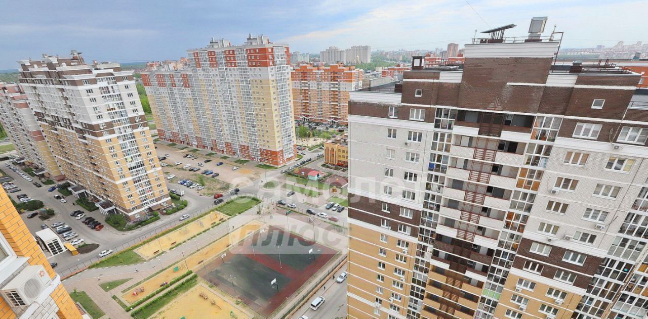 квартира г Липецк р-н Советский ул Осканова 5 фото 3