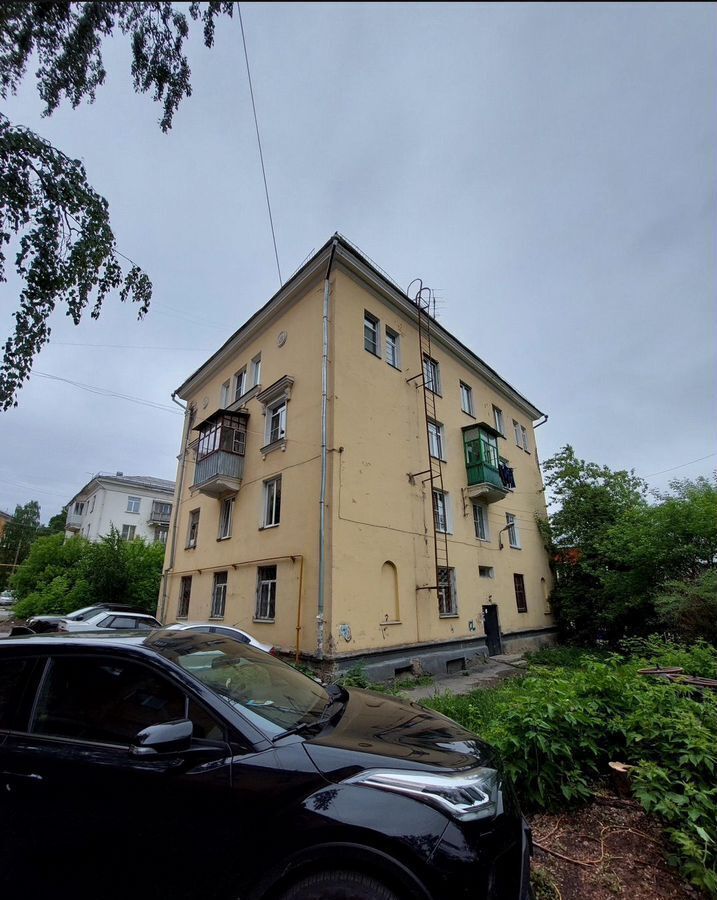 квартира г Златоуст ул им А.С.Макаренко 2 фото 1