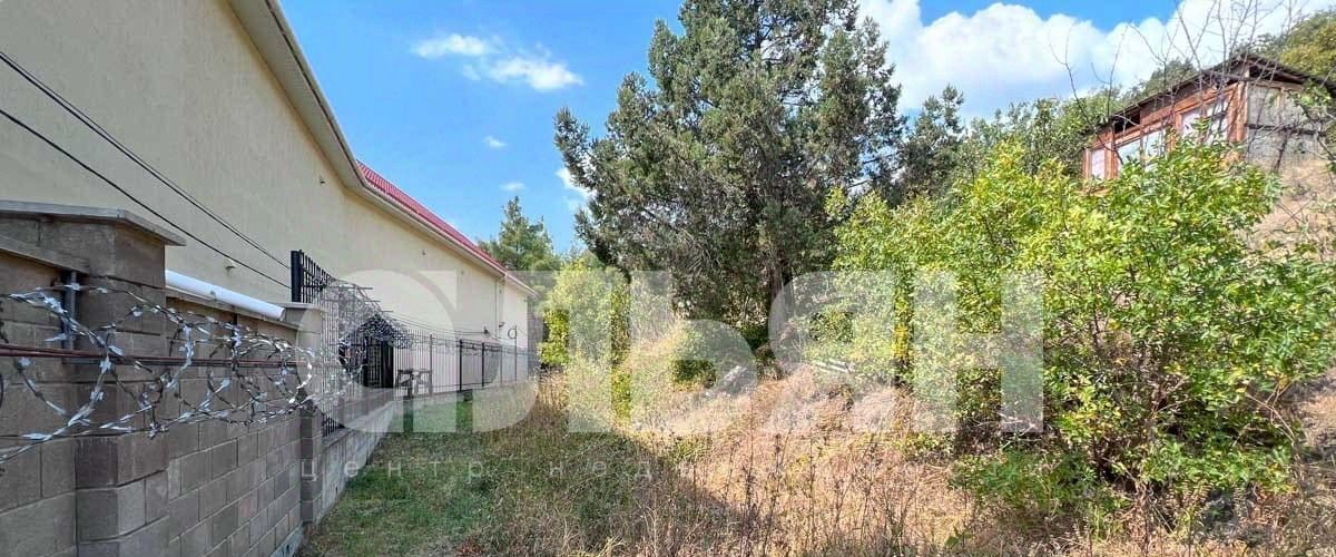 земля г Алушта п Семидворье ул Семидворская фото 1