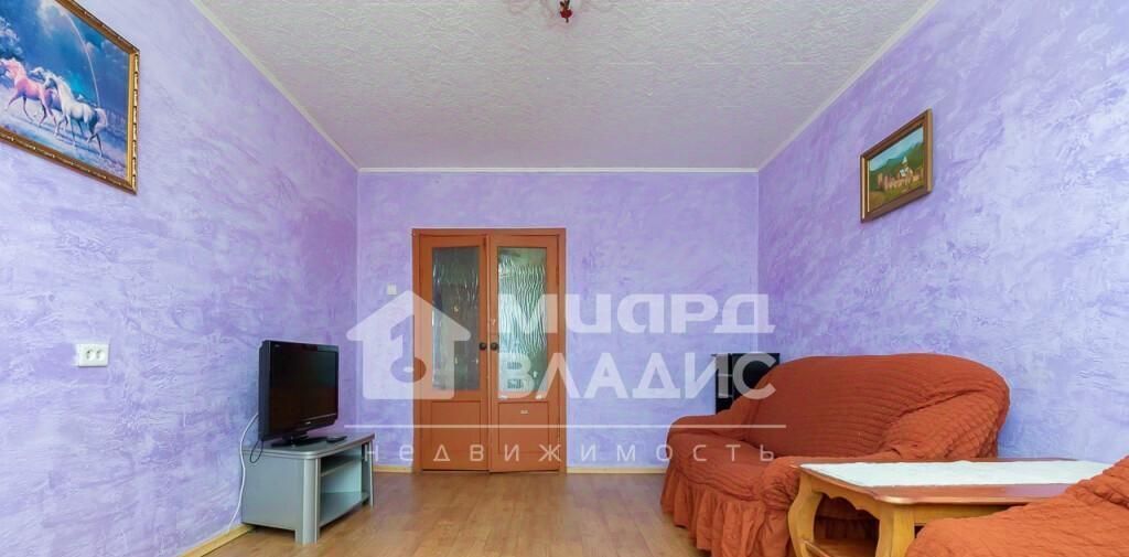 квартира г Омск р-н Центральный ул Декабристов 104 фото 11