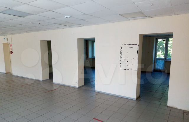 торговое помещение г Омск р-н Октябрьский ул Кирова 47а фото 2
