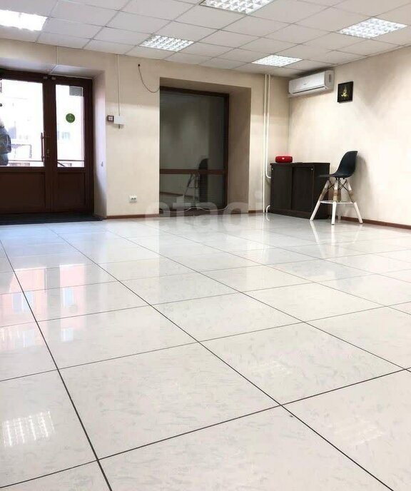 торговое помещение г Абакан пр-кт Дружбы Народов 39б фото 3