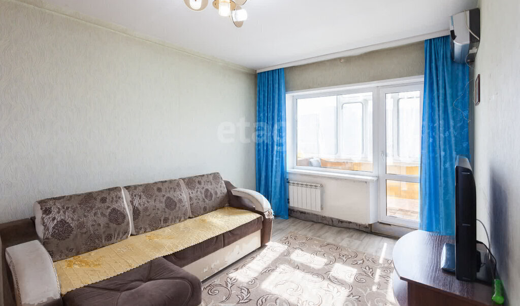 квартира г Абакан ул Вяткина 49 фото 2