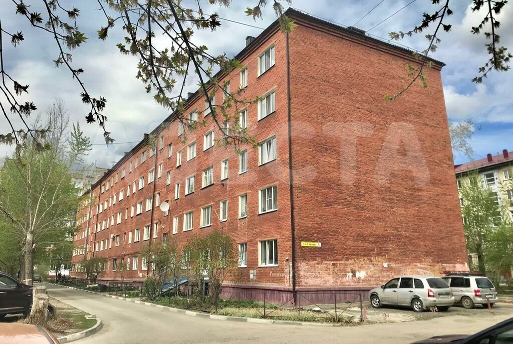 квартира г Омск Заозёрный ул Глинки 3а фото 1