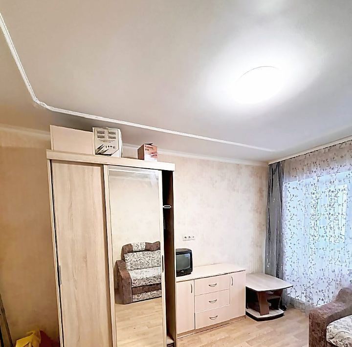 комната г Пермь р-н Индустриальный ул Комбайнеров 34 фото 3
