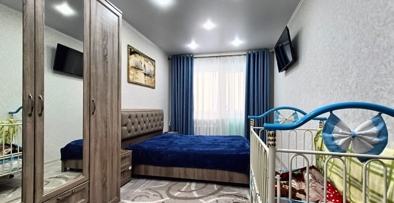 квартира г Каменск-Шахтинский ул Советская 42 фото 8