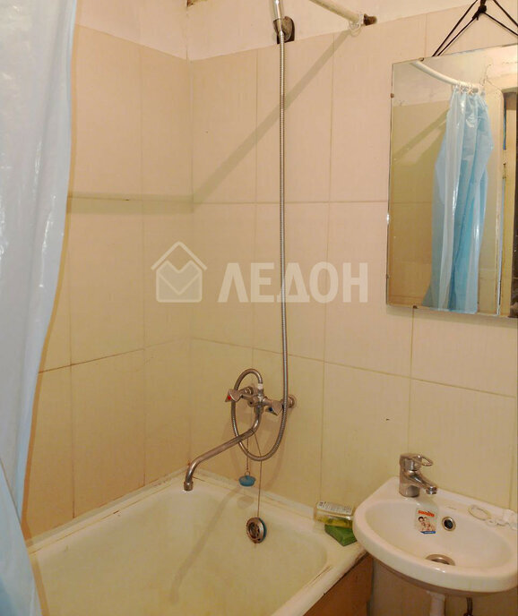 квартира г Омск ул 2-я Барнаульская 11в посёлок Амурский фото 10