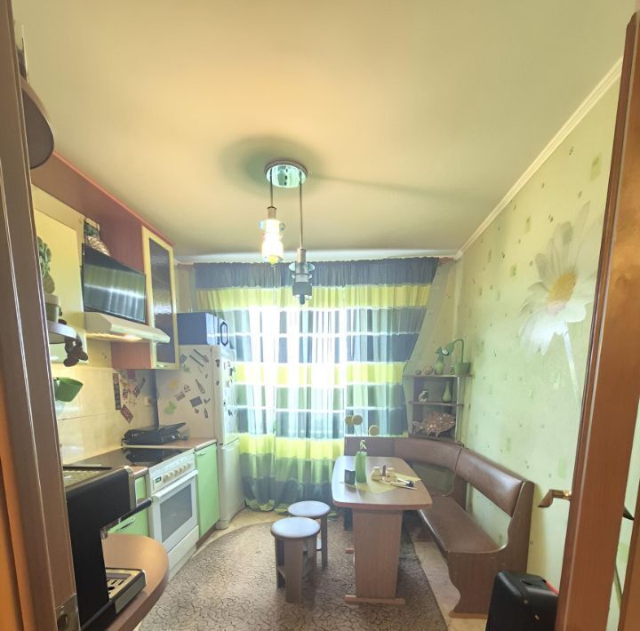 квартира г Тольятти р-н Автозаводский 19 квартал ул Тополиная 22 фото 16
