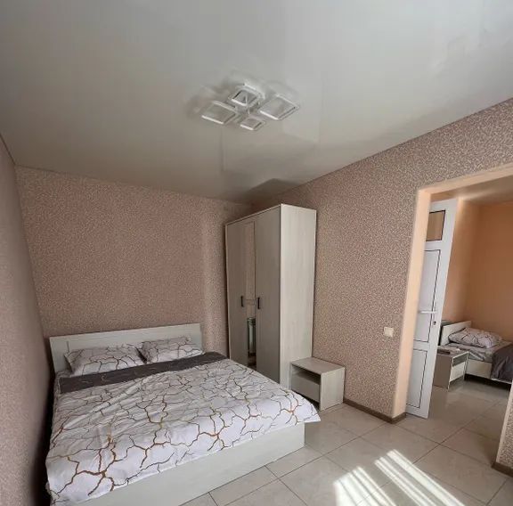 комната г Геленджик ул Розы Люксембург 55 Центр фото 1