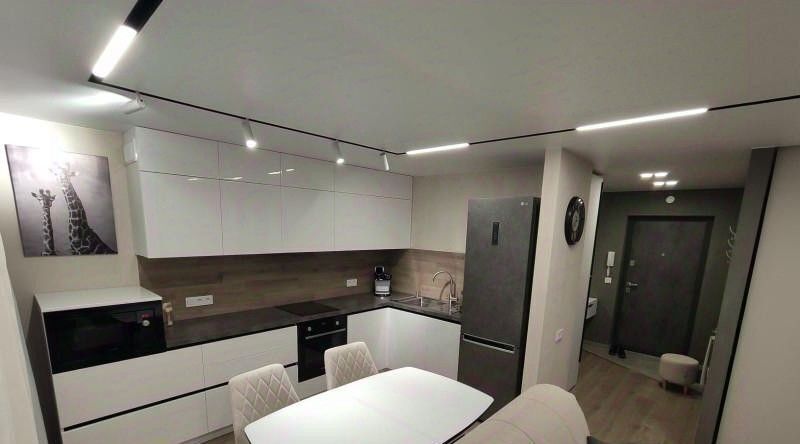 квартира г Тольятти р-н Автозаводский ш Южное 49 фото 2