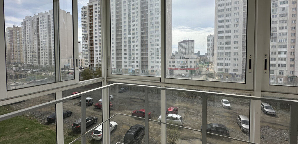квартира г Екатеринбург Академический Чкаловская б-р Академика Семихатова Н.А. 18 фото 6