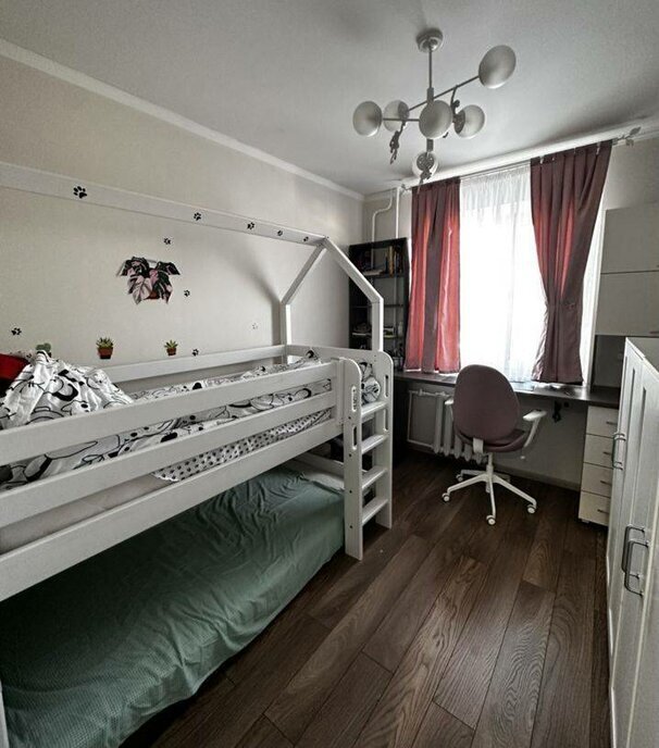 квартира г Каменск-Шахтинский ул Советская 40 фото 7