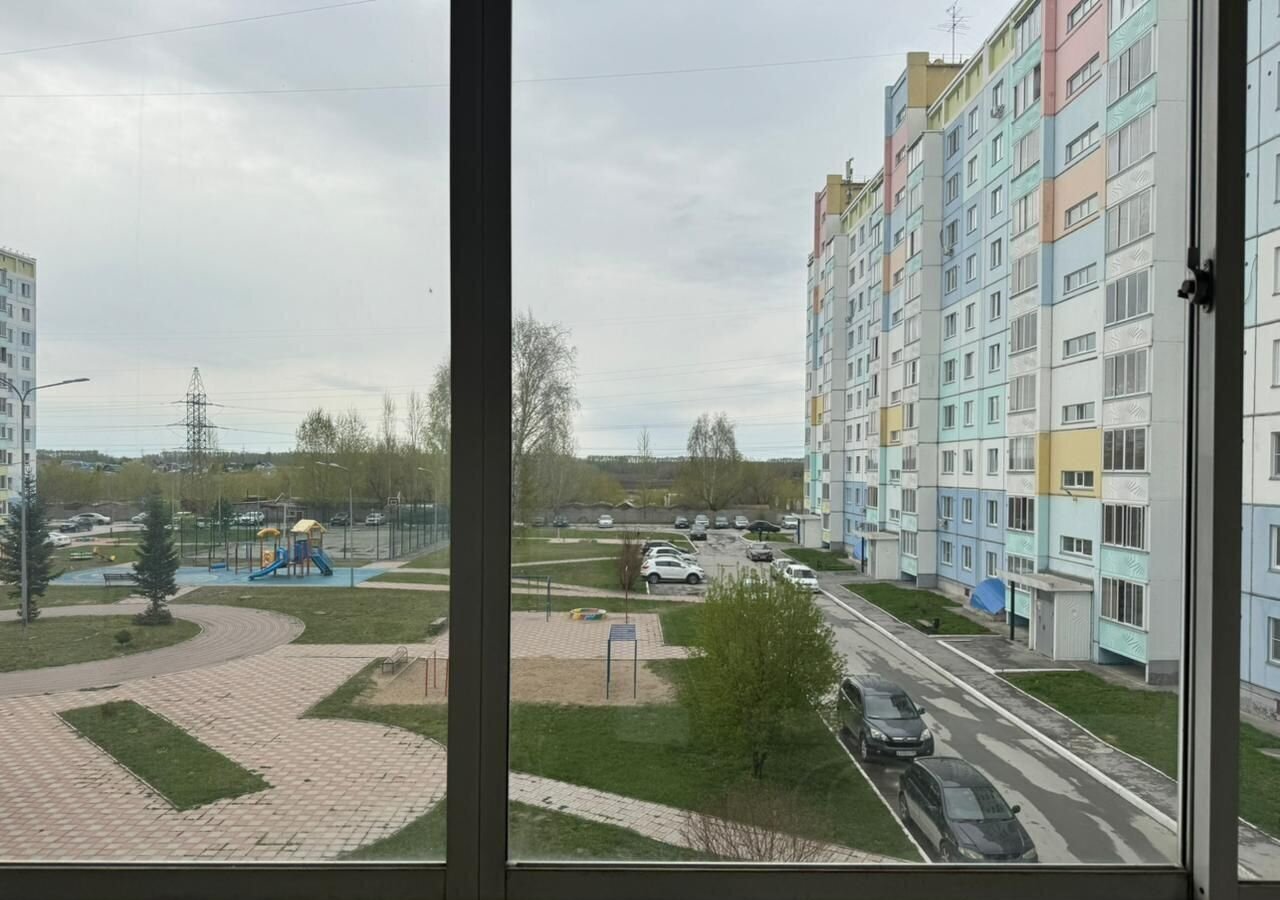 квартира г Новосибирск р-н Кировский ул Сибиряков-Гвардейцев 82 фото 9