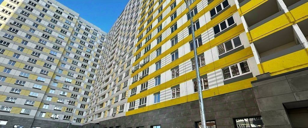 квартира г Оренбург р-н Промышленный ул Юркина 2 фото 1