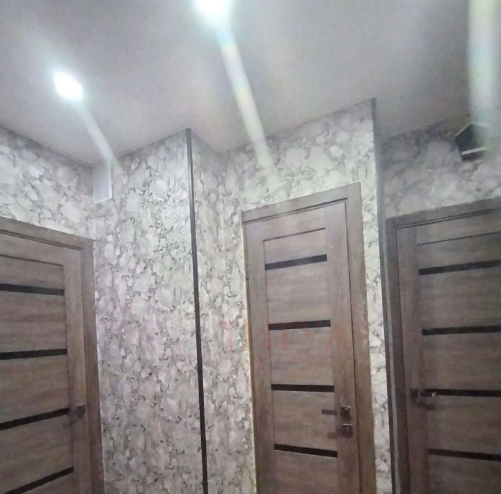 квартира г Старый Оскол мкр Королева 13 фото 11