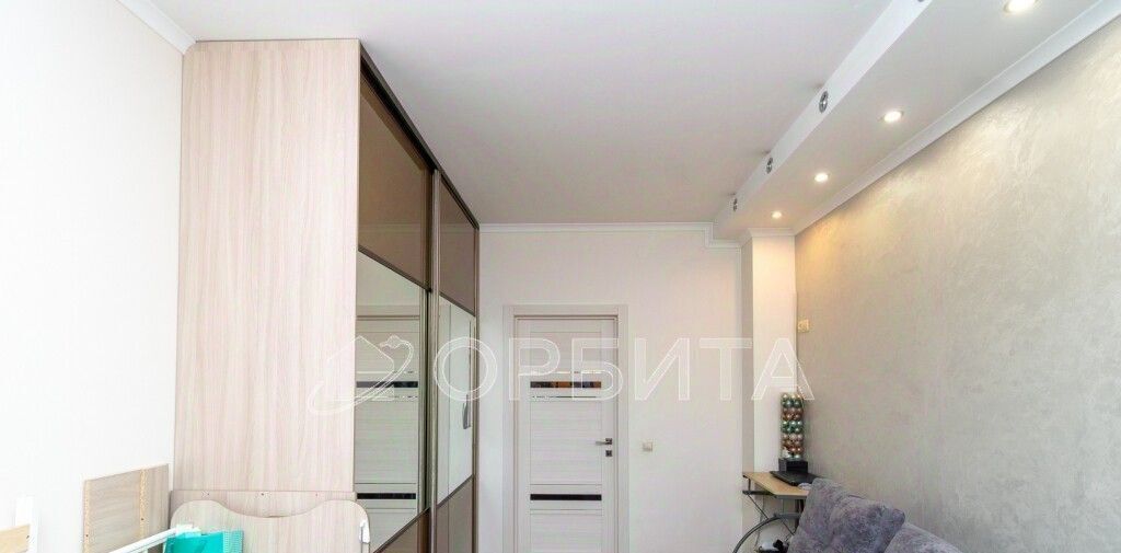 квартира г Тюмень р-н Центральный ул Газовиков 45 фото 14