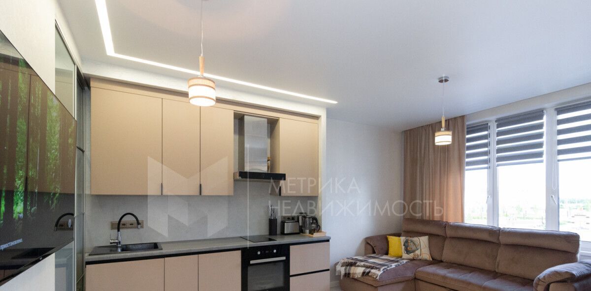 квартира г Тюмень р-н Калининский ул Фармана Салманова 12 фото 3
