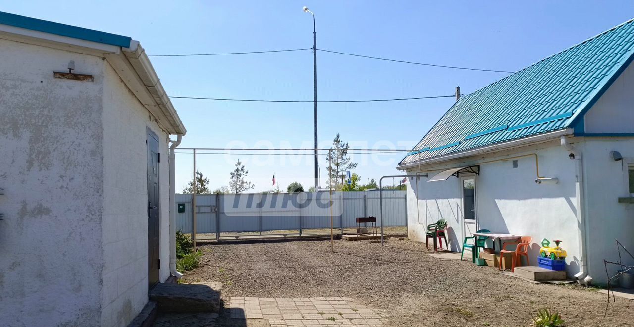 дом р-н Приморско-Ахтарский г Приморско-Ахтарск ул Красная Бриньковская фото 2
