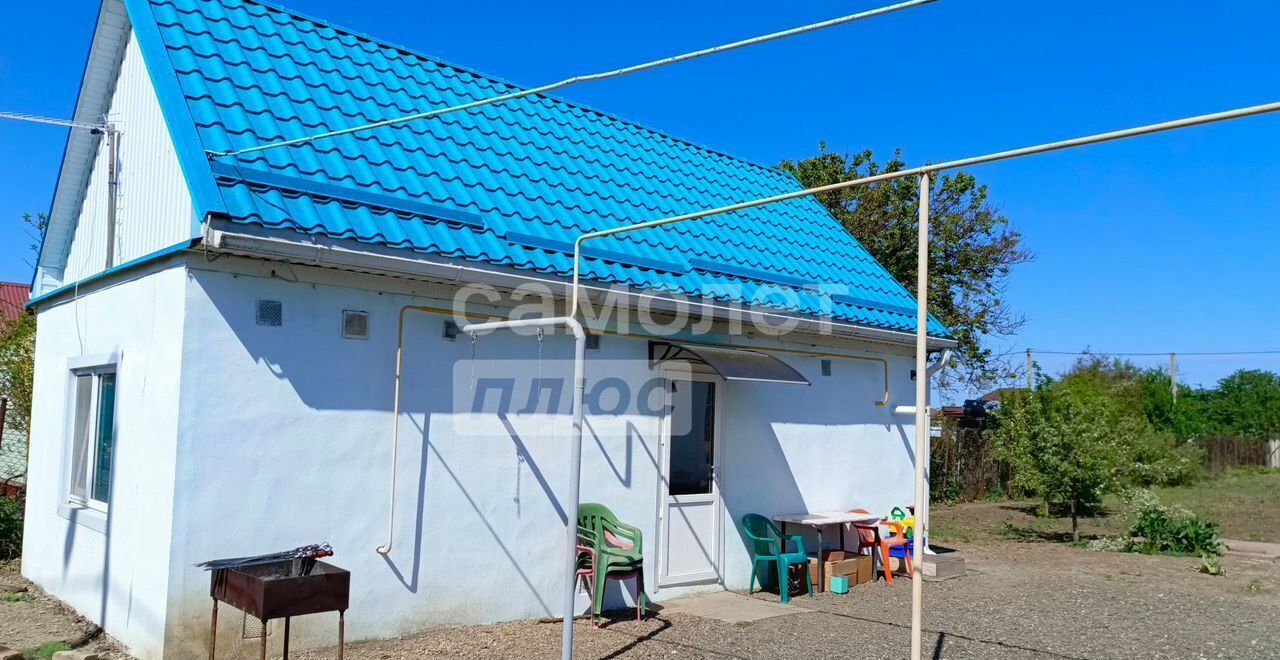 дом р-н Приморско-Ахтарский г Приморско-Ахтарск ул Красная Бриньковская фото 3