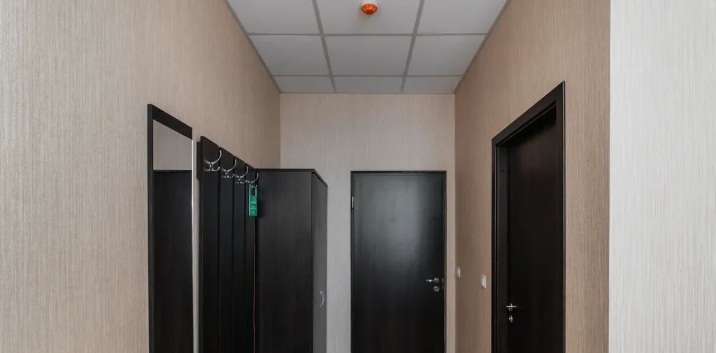комната г Ханты-Мансийск ул Энтузиастов 14 фото 3