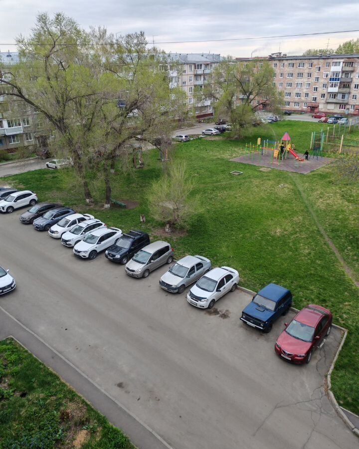 квартира г Кемерово р-н Кировский ул Инициативная 107 фото 23