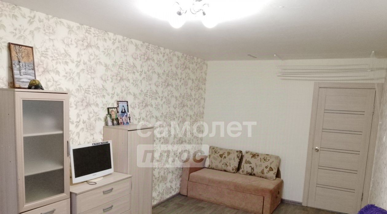 квартира г Великий Новгород пр-кт Мира 3к/1 фото 1