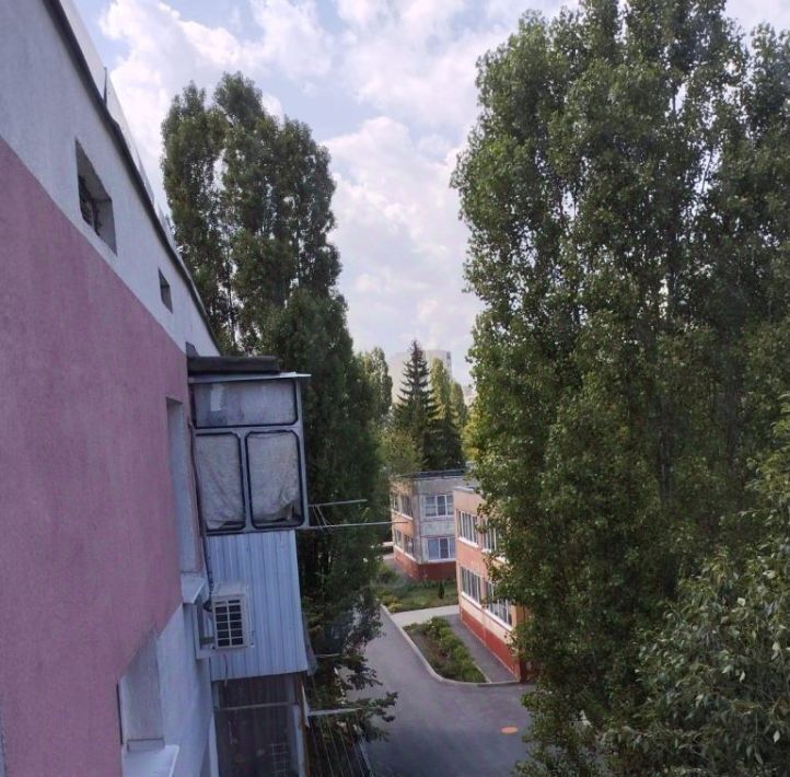 квартира г Белгород Восточный ул Губкина 10 фото 11