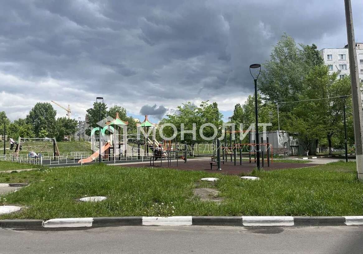 квартира г Губкин мкр Юбилейный 9, Старый Оскол фото 9