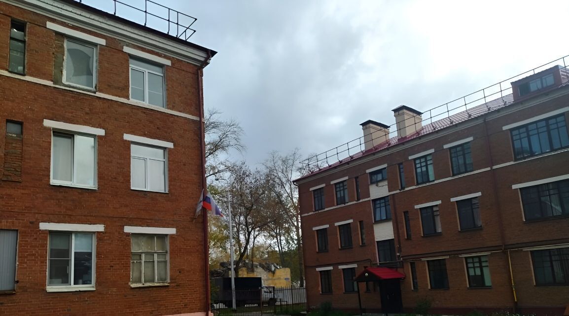 комната г Пермь р-н Мотовилихинский ул Лебедева 10 фото 11