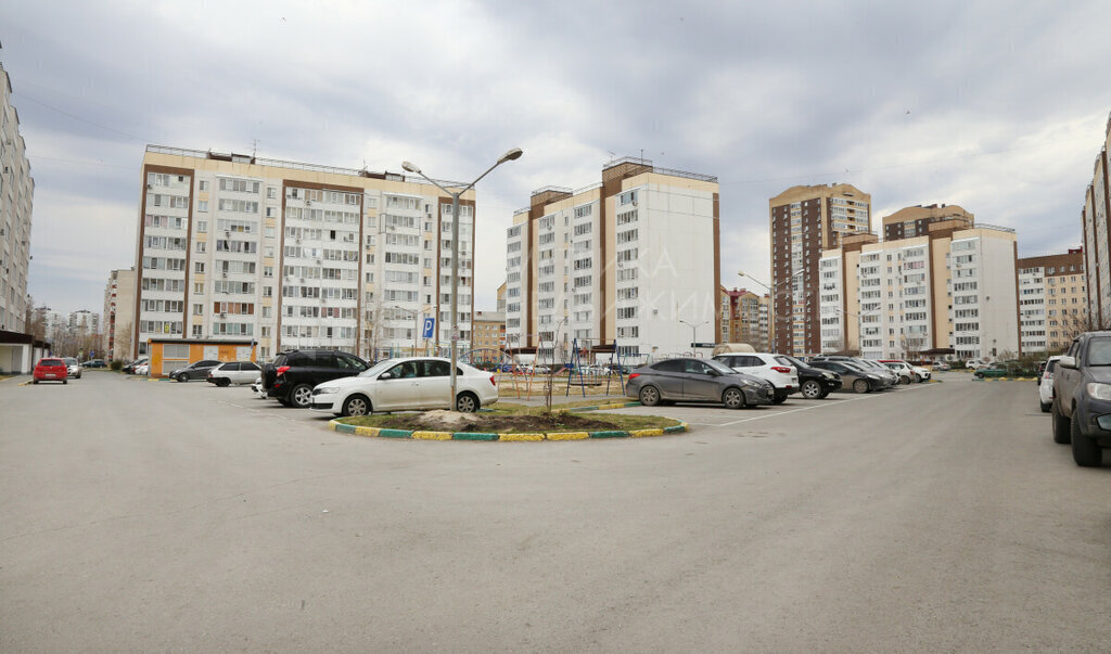 квартира г Тюмень ул Лесопарковая 17 фото 19