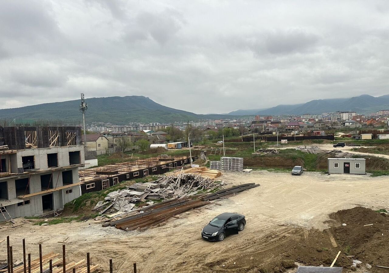 квартира г Махачкала р-н Кировский ул Даганова 130 фото 1