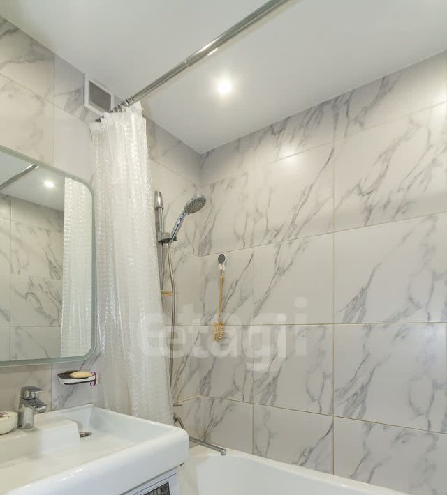 квартира г Омск р-н Центральный проезд 4-й Амурский, 6к 2 фото 23