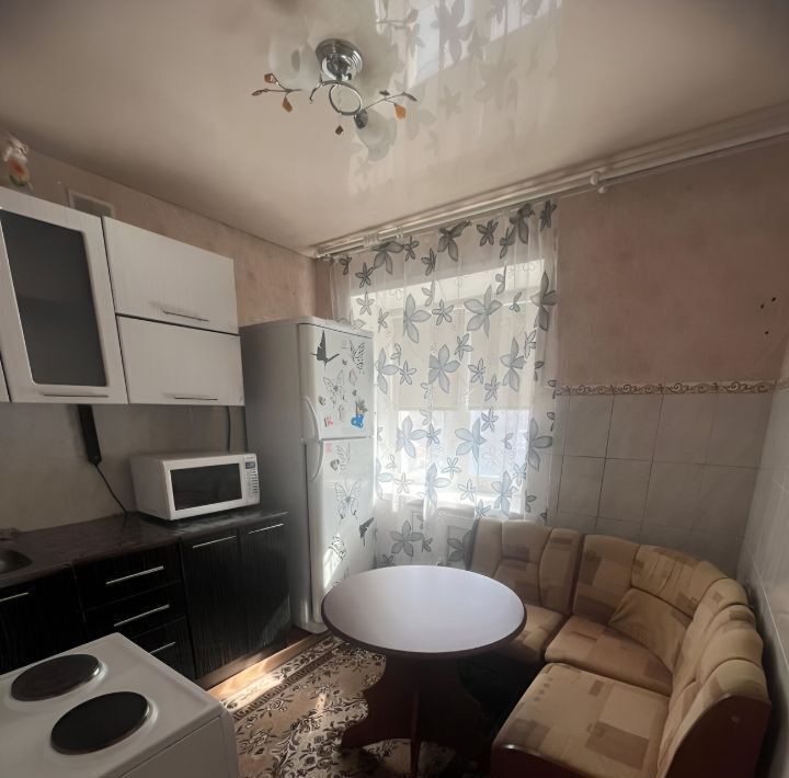 квартира г Прокопьевск р-н Зенковский ул Черных 20 фото 4