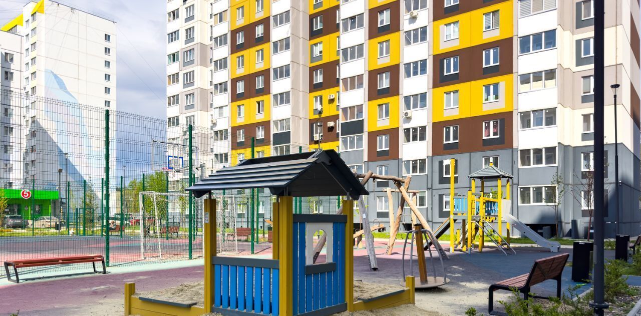 квартира г Ульяновск р-н Железнодорожный ул Варейкиса 52 ЖК «Заря» фото 25