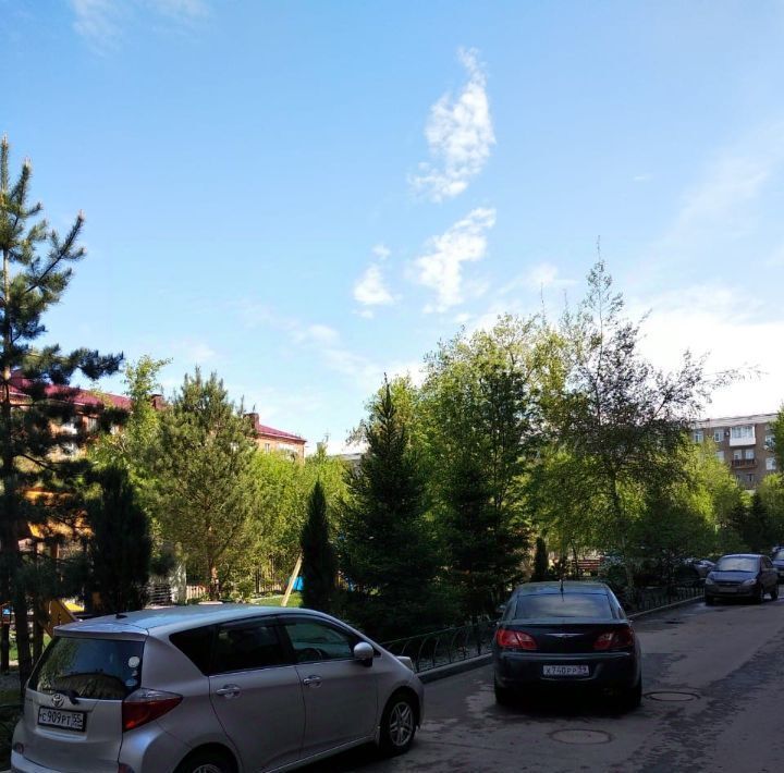 квартира г Омск р-н Центральный пл Ленинградская 3 фото 18