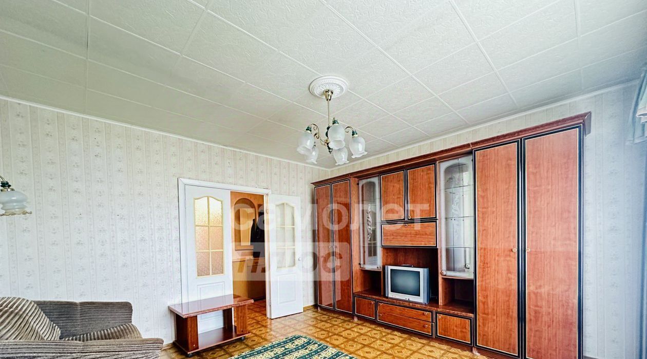 квартира г Челябинск р-н Калининский ул Молодогвардейцев 70в фото 8