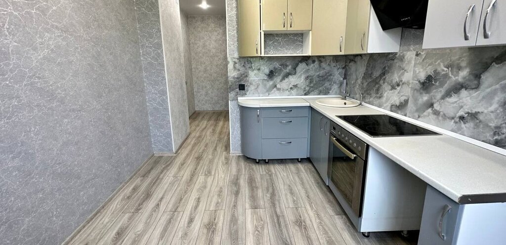 квартира г Красноярск р-н Октябрьский ул Забобонова 10 фото 1