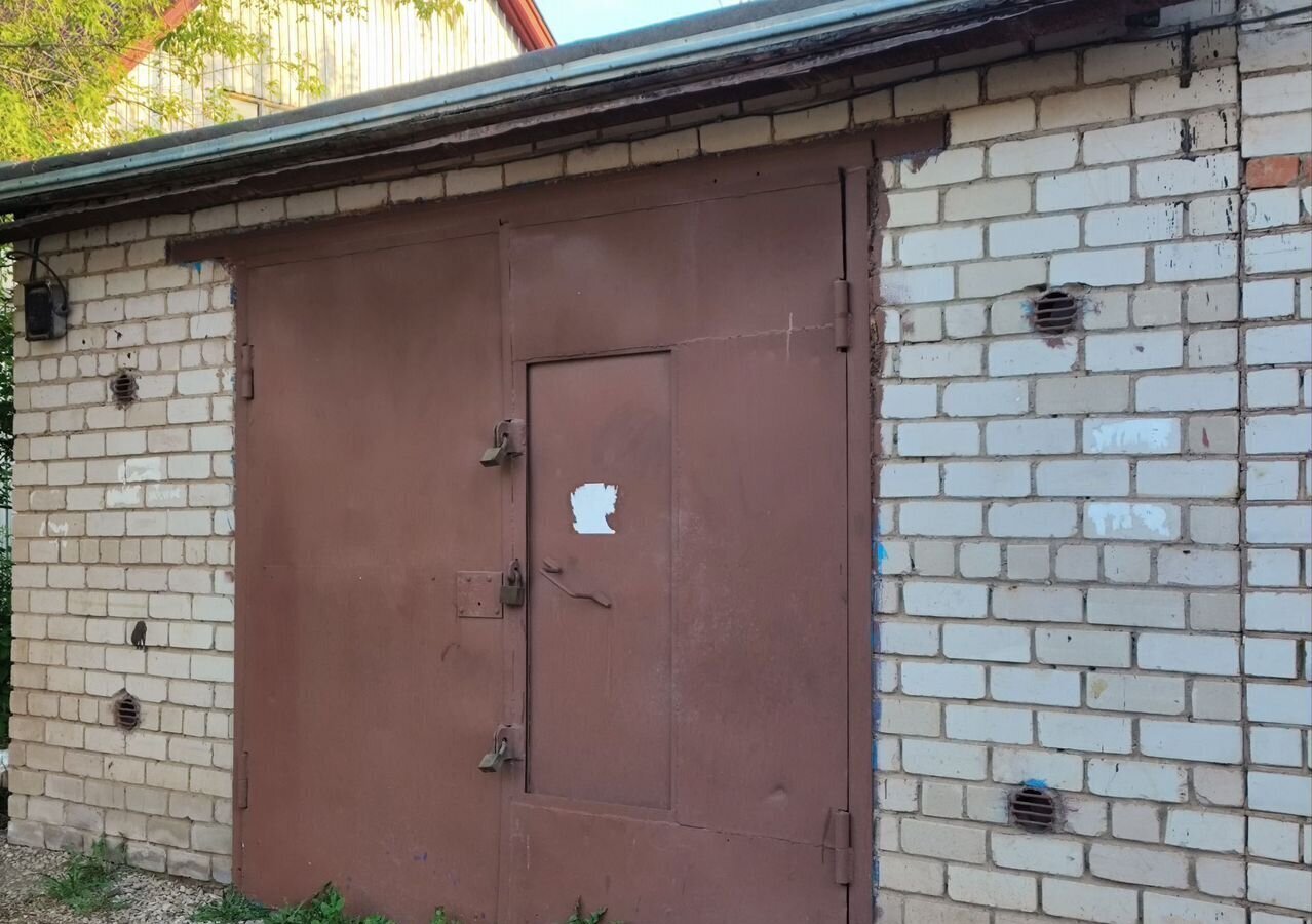 гараж р-н Азнакаевский г Азнакаево ул Г.Хасаншиной Республика Татарстан Татарстан, муниципальное образование Азнакаево фото 1