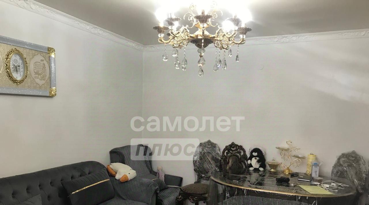 квартира г Грозный р-н Старопромысловский ул имени Вахи Алиева фото 1