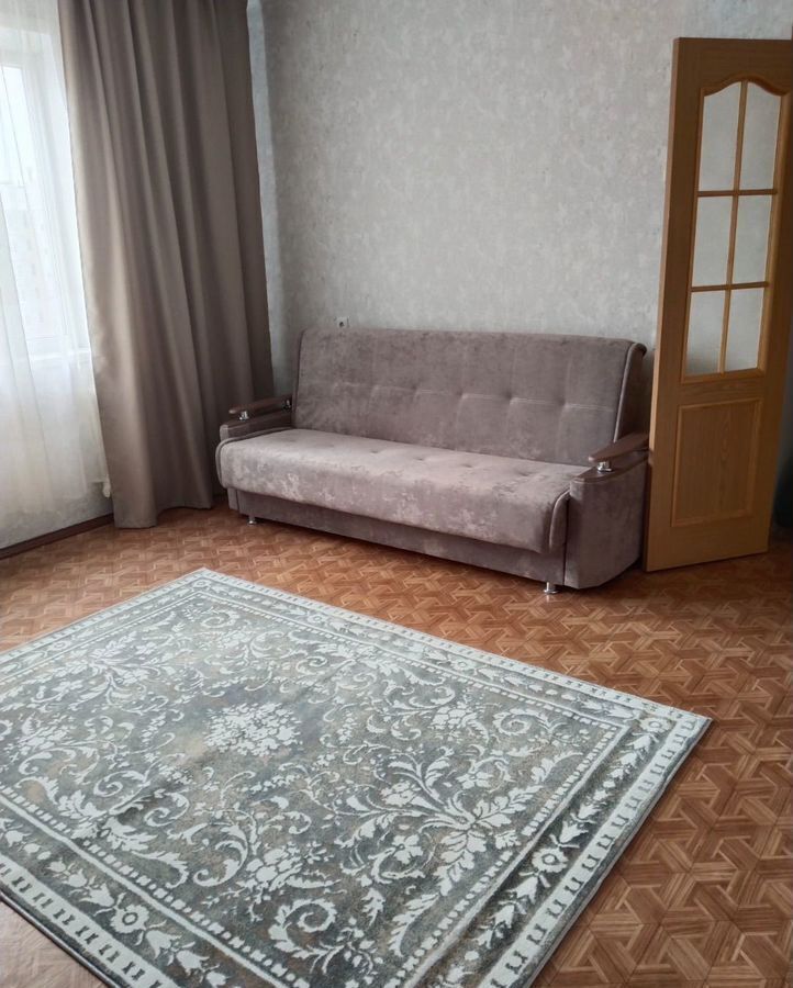 квартира г Барнаул р-н Индустриальный ул Лазурная 22 фото 1