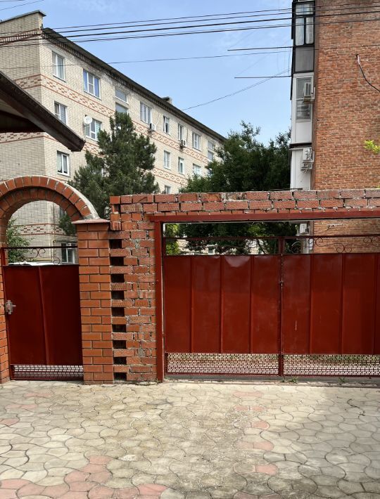 дом р-н Приморско-Ахтарский г Приморско-Ахтарск ул Братьев Кошевых 6 фото 2